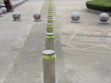 全自動(dòng)升降路樁