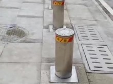 全自動(dòng)升降路樁