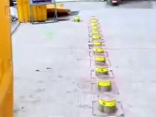 全自動(dòng)升降路樁