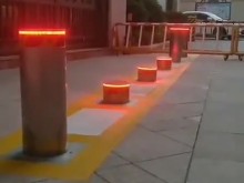 全自動(dòng)升降路樁